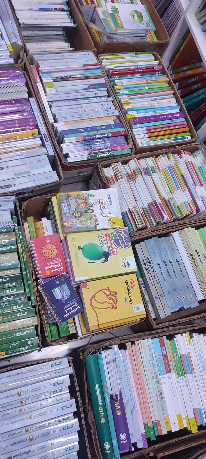 کتاب درسی و کمک درسی کنکور دسته دوم تجربی ریاضی|کتاب و مجله آموزشی|مشهد, فرهنگ|دیوار
