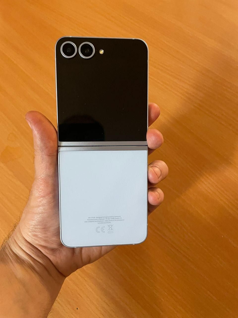 سامسونگ Galaxy Z Flip6 با حافظهٔ ۲۵۶ گیگابایت|موبایل|تهران, پاسداران|دیوار