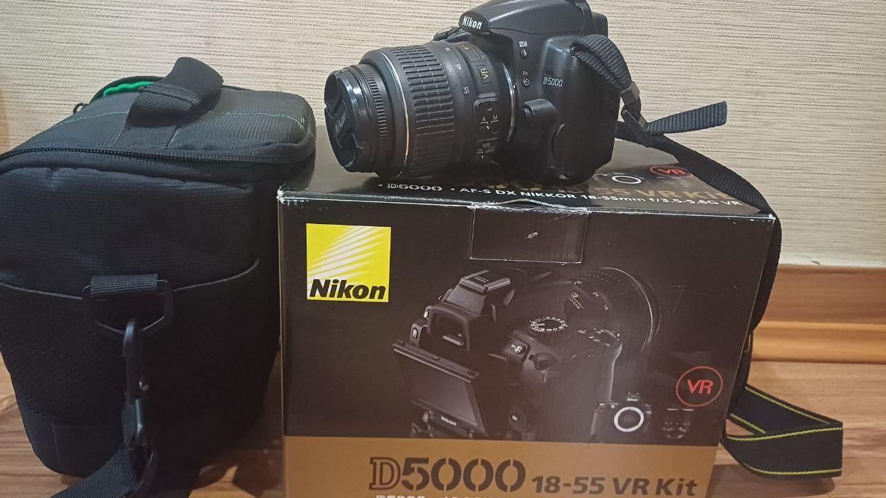 دوربین عکاسی حرفه‌ای نیکون D5000 Nikon|دوربین عکاسی و فیلم‌برداری|تهران, جنت‌آباد جنوبی|دیوار