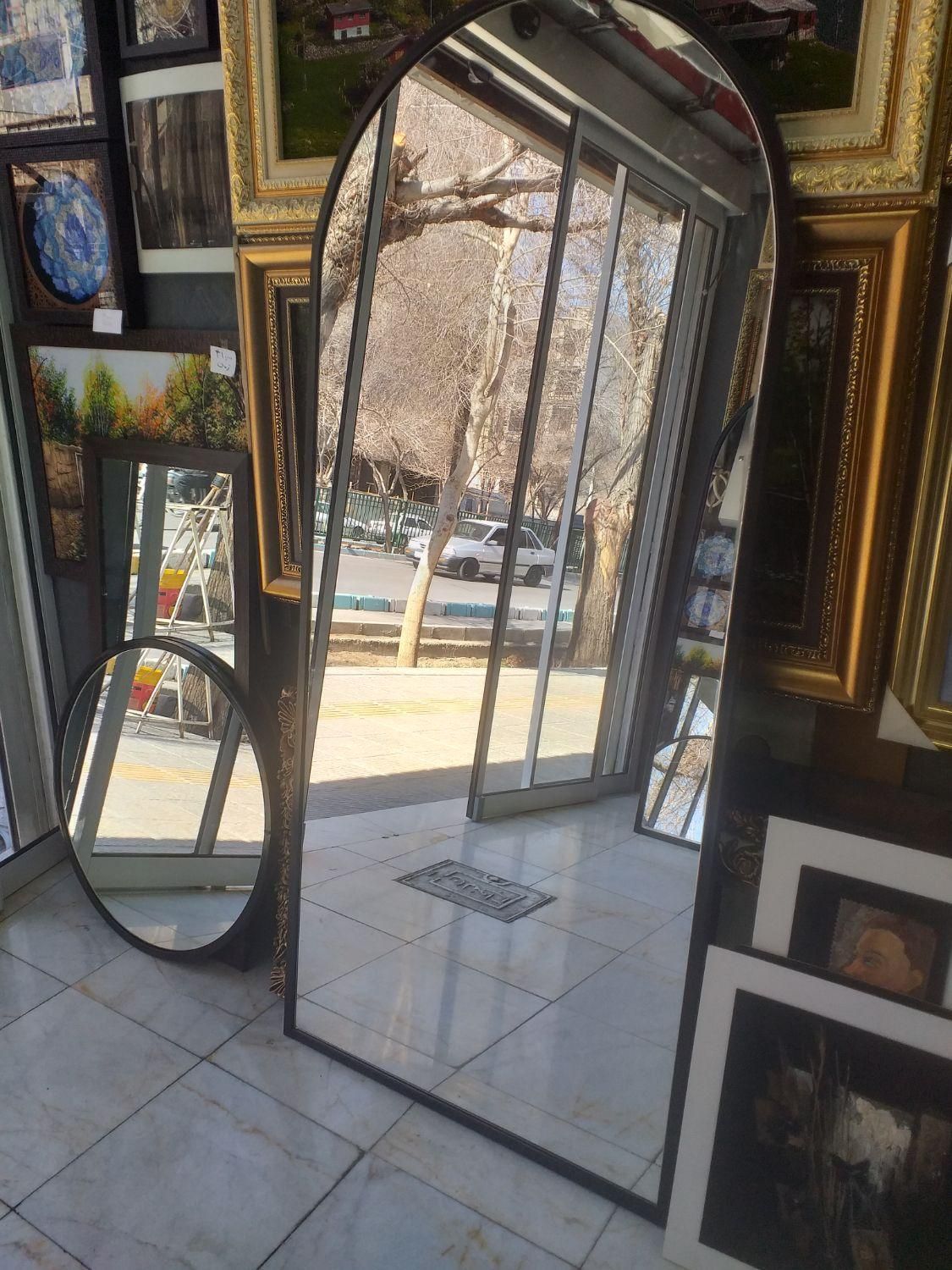 آینه قدی گنبدی مدل m70دررنگبندی مختلف پایه متحرک|آینه|اصفهان, باغ دریاچه|دیوار