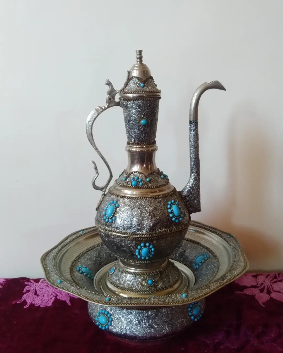 افتابه لگن برنجی فیروزه کوبی|صنایع دستی و سایر لوازم تزئینی|فرخ‌شهر, |دیوار