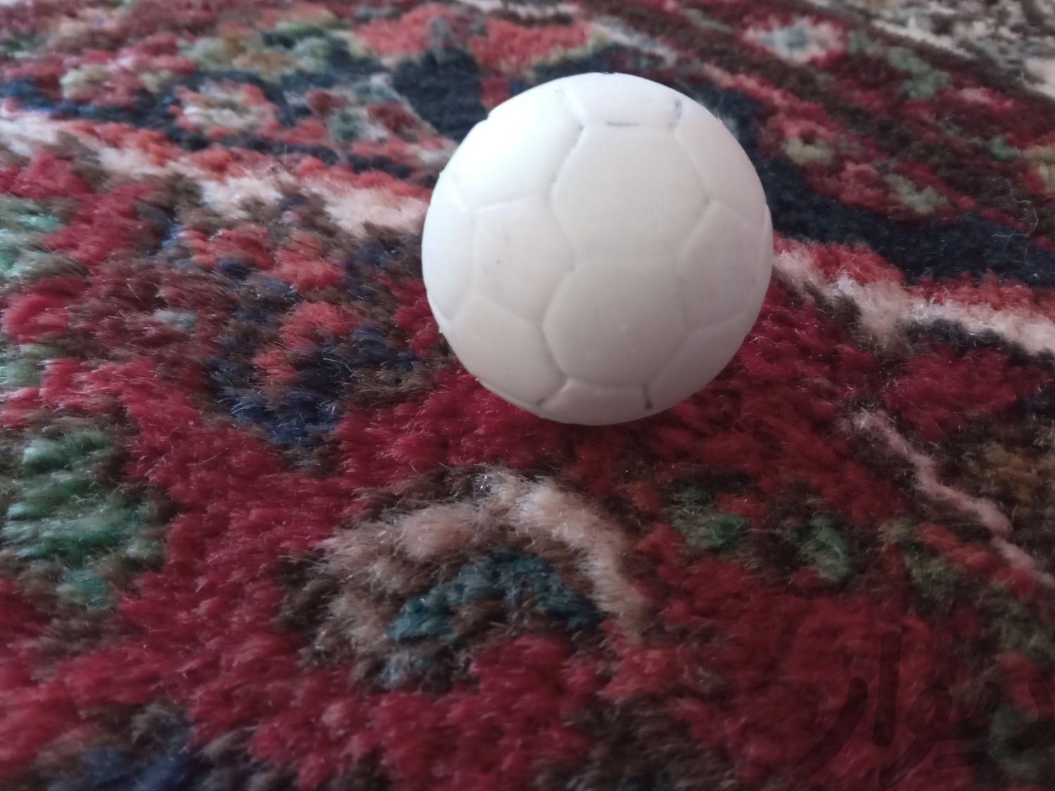توپ فوتبال دستی چهل تیکه|ورزش‌های توپی|اسدآباد, |دیوار