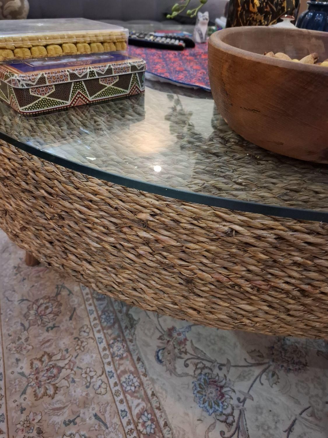 میز گرد وسط جلومبلی ، عرض ۱۱۴ متر|مبلمان خانگی و میز عسلی|تهران, پیروزی|دیوار
