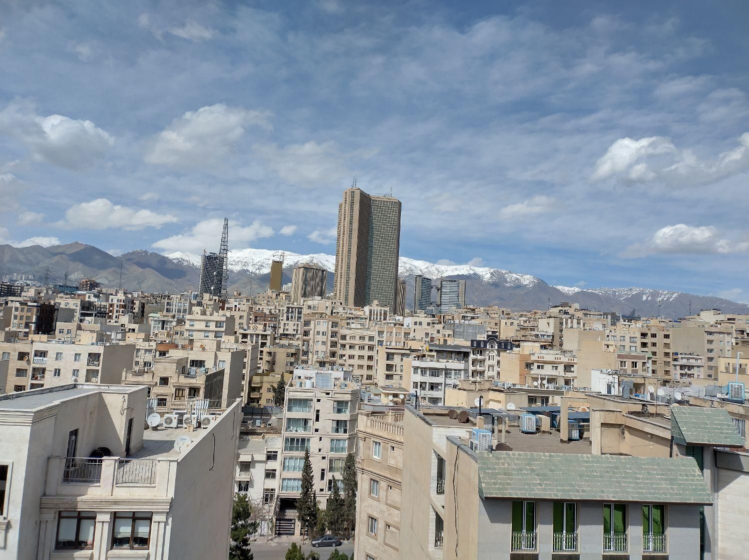 فروش کلنگی 200 و 400 متری کردستان(یوسف آباد)|فروش زمین و ملک کلنگی|تهران, امیرآباد|دیوار