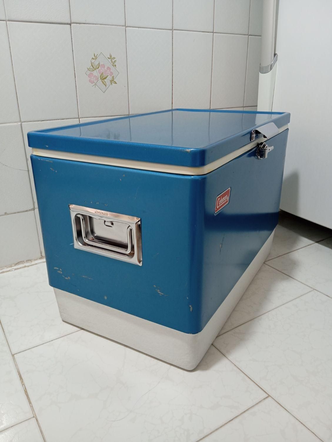 کلمن صندوقی آمریکایی آکبند52 لیتر برند (coleman)|ظروف نگهدارنده، پلاستیکی، یک‌بارمصرف|تهران, سازمان برنامه|دیوار