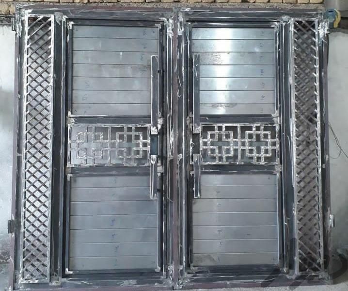 ساخت انواع درب و پنجره آهنی