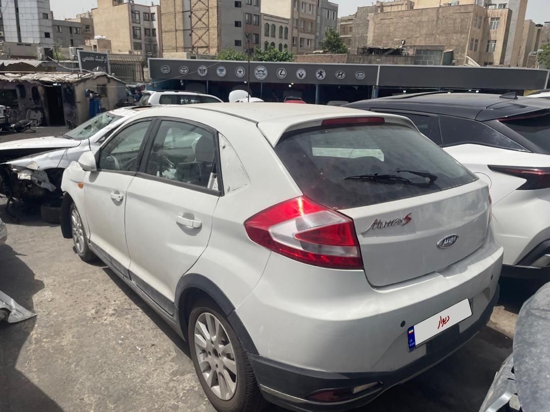 ام‌وی‌ام 315 هاچبک اسپرت اکسلنت، مدل ۱۳۹۶|خودرو سواری و وانت|تهران, صادقیه|دیوار