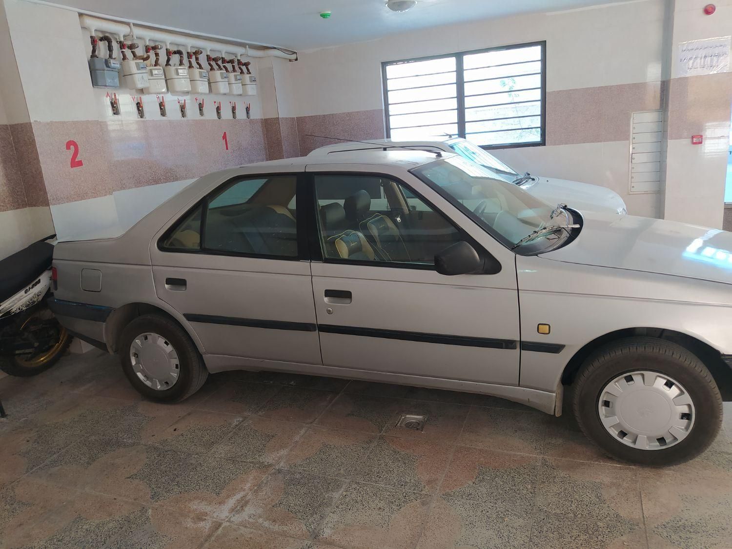 پژو 405 GLX بنزینی، مدل ۱۳۹۰|خودرو سواری و وانت|اصفهان, خلیل آباد|دیوار