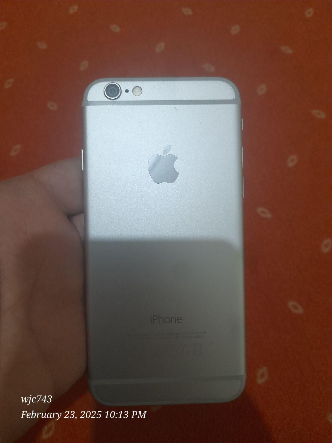 اپل iPhone 6 با حافظهٔ ۶۴ گیگابایت|موبایل|تهران, اسکندری|دیوار