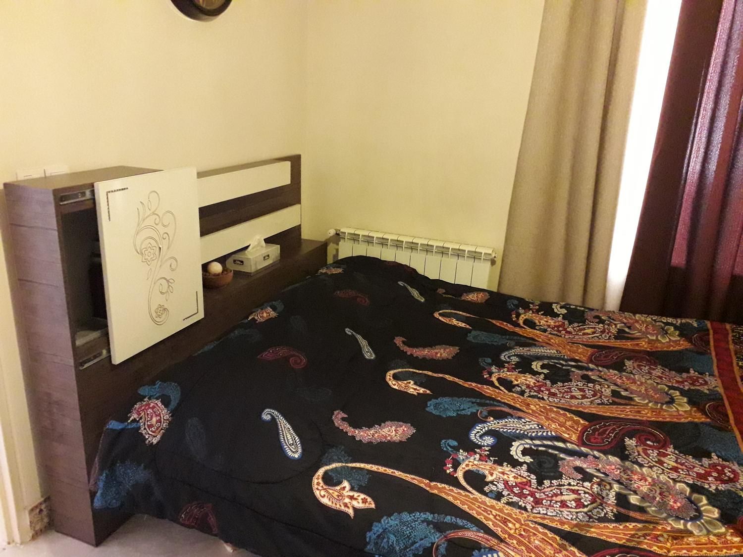 تخت ۲نفره همراه با تشک سالم|تخت و سرویس خواب|تهران, شهید اسدی|دیوار