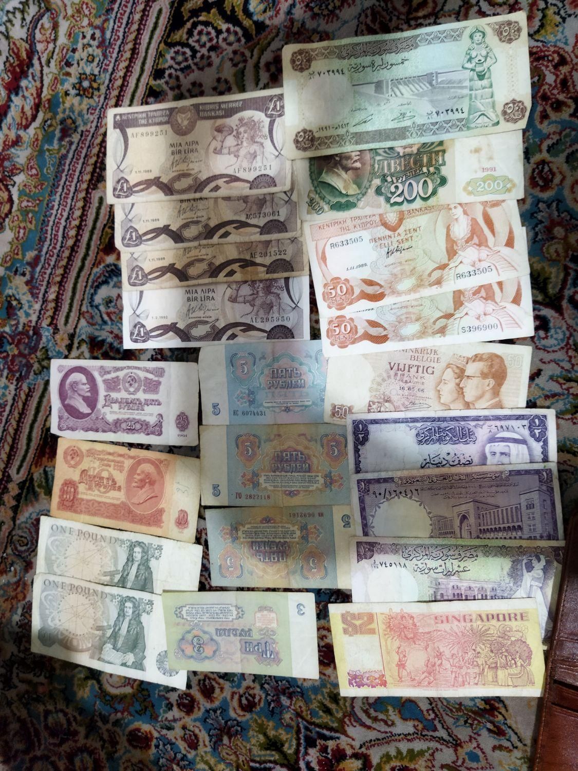 اسکناس‌های ایرانی و خارجی|کلکسیون سکه، تمبر، اسکناس|فلاورجان, |دیوار