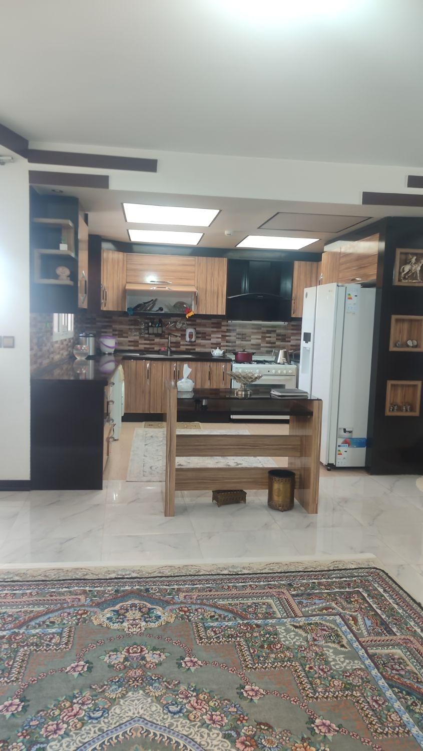 صدر /112متر/3خواب/تک واحدی/نزدیک سیتی سنتر|فروش آپارتمان|شاهین‌شهر, خانه کارگر|دیوار