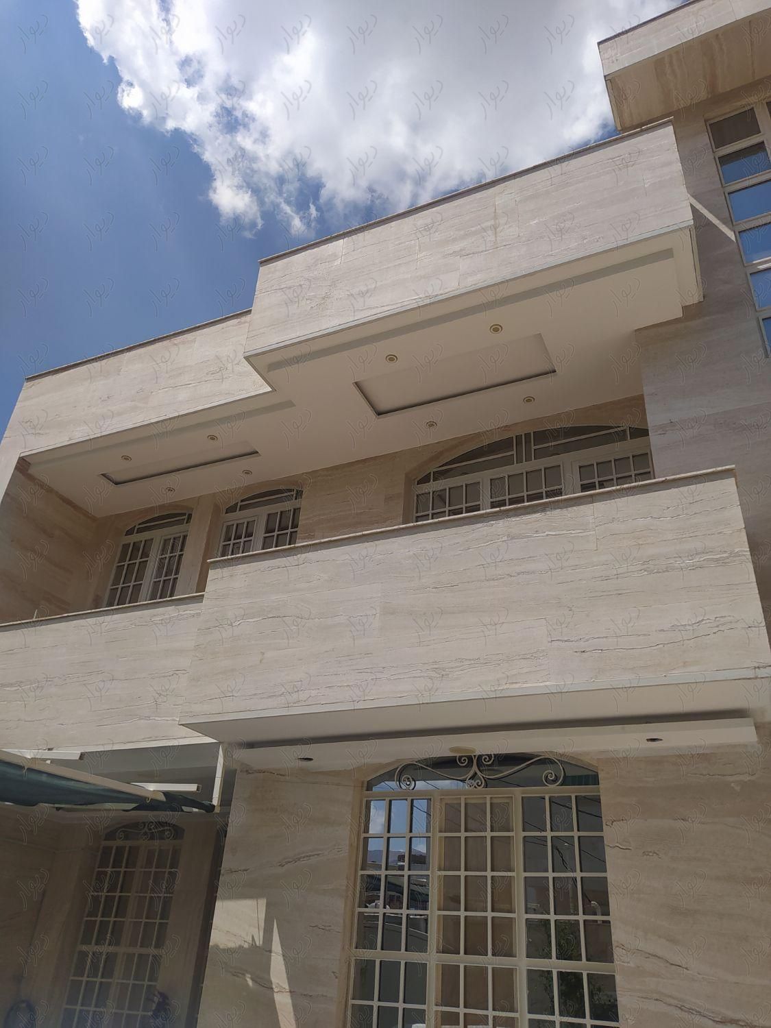 اجاره طبقه ۲مسکونی به متراژ ۱۳۰متر زیر زبنا|اجارهٔ خانه و ویلا|شیراز, دوکوهک|دیوار
