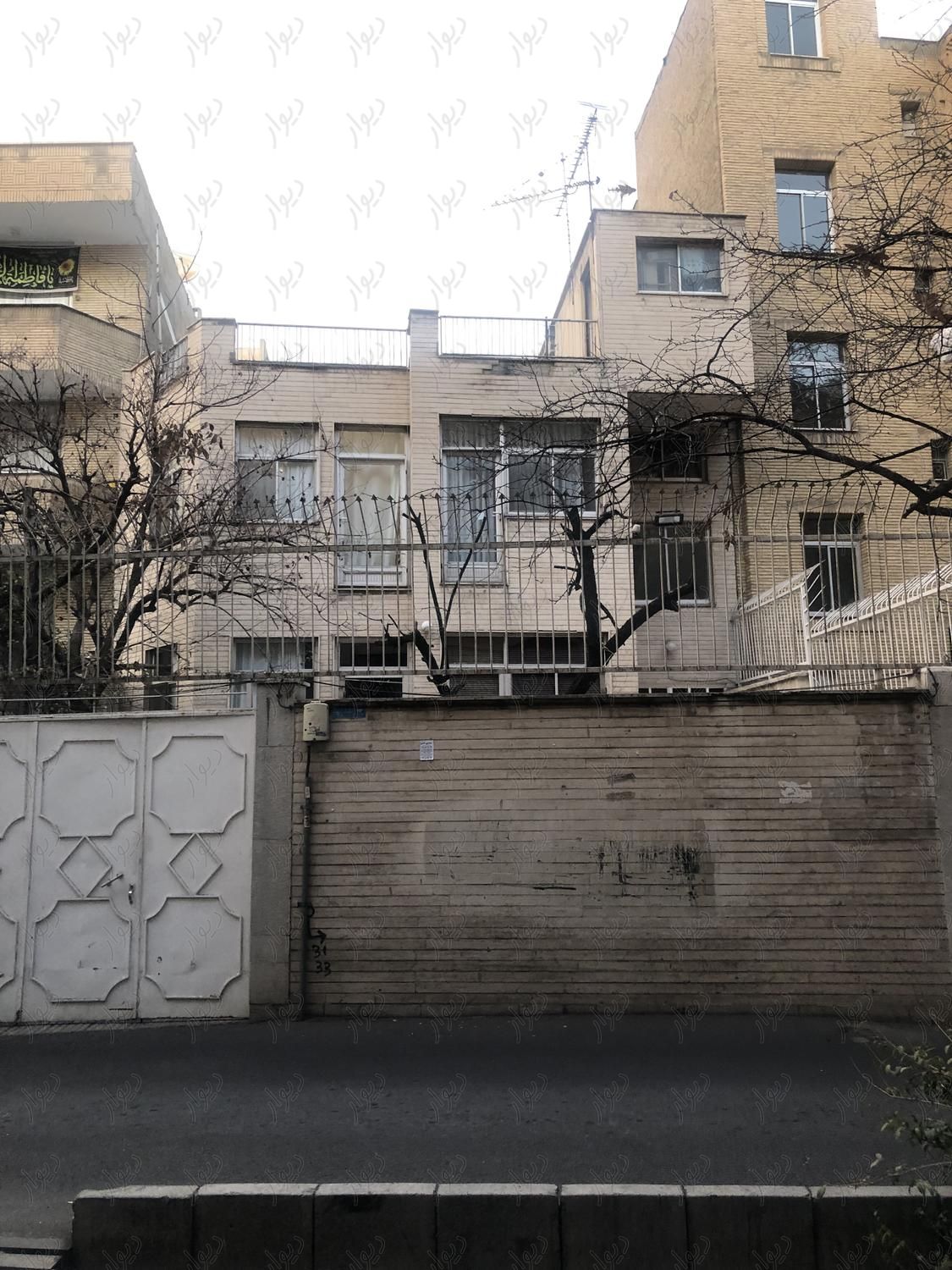 خانه کلنگی، ٢٥٣متر، بر۱۱/٥|فروش زمین و کلنگی|تهران, قلهک|دیوار