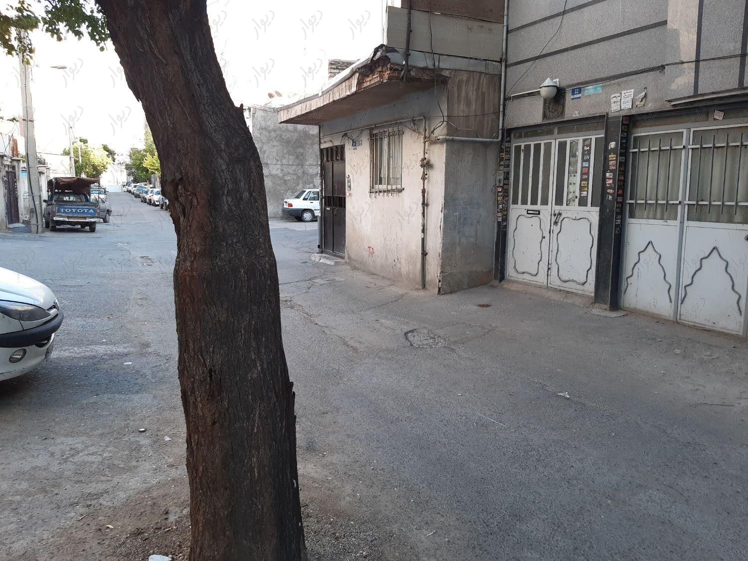 گلنگی یک طبقه|فروش زمین و کلنگی|تهران, دولت‌آباد|دیوار