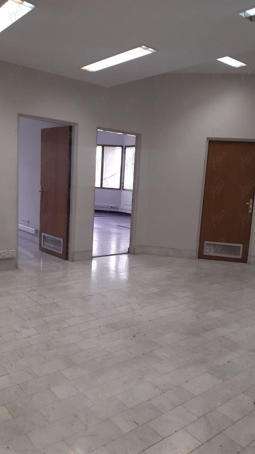 امیرآباد شمالی ۳۲۰ متر سند اداری بازسازی شده|اجارهٔ دفتر کار، اتاق اداری و مطب|تهران, امیرآباد|دیوار