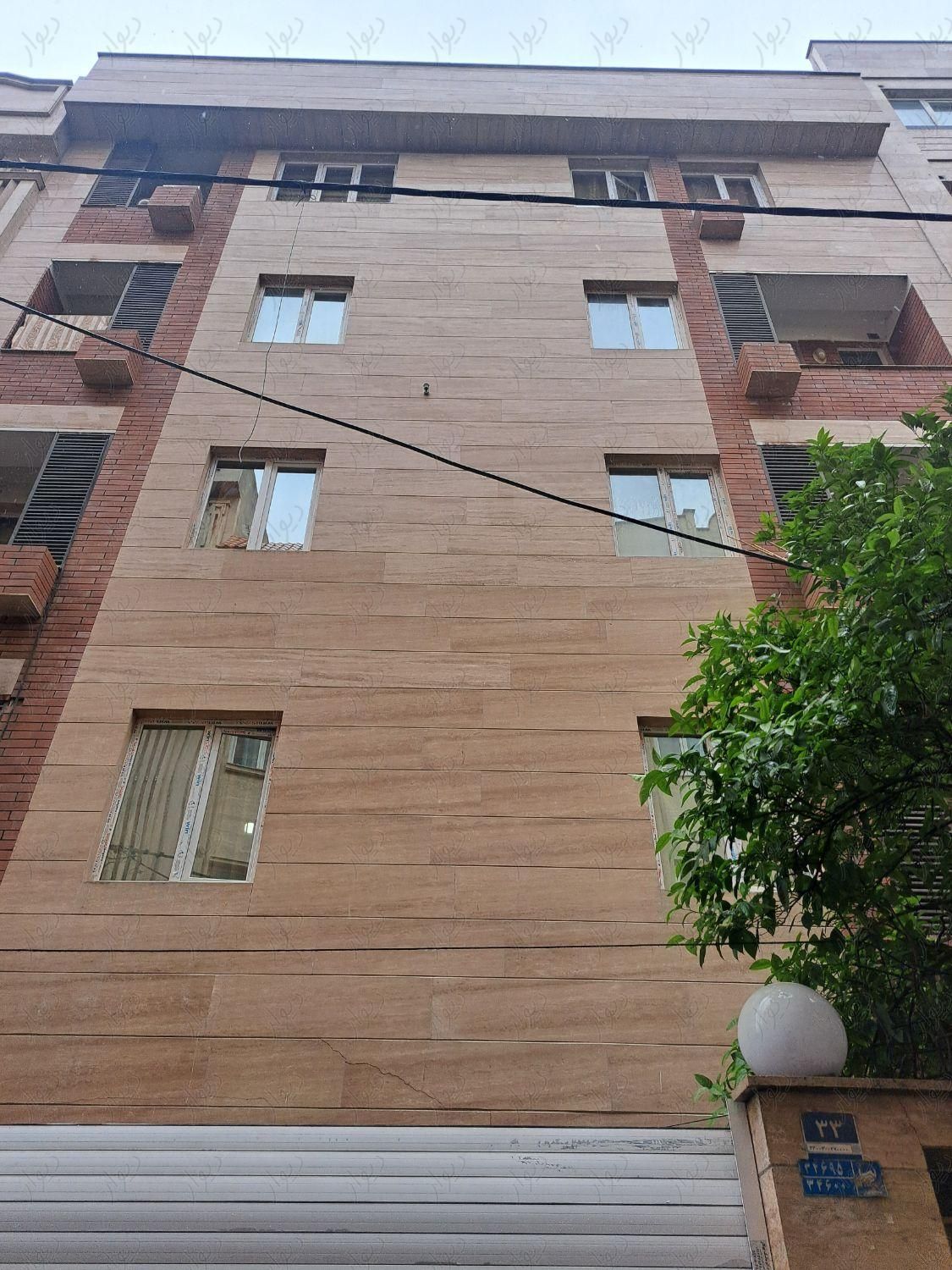 ۴۶ متر با پارکینگ|اجارهٔ آپارتمان|تهران, جی|دیوار