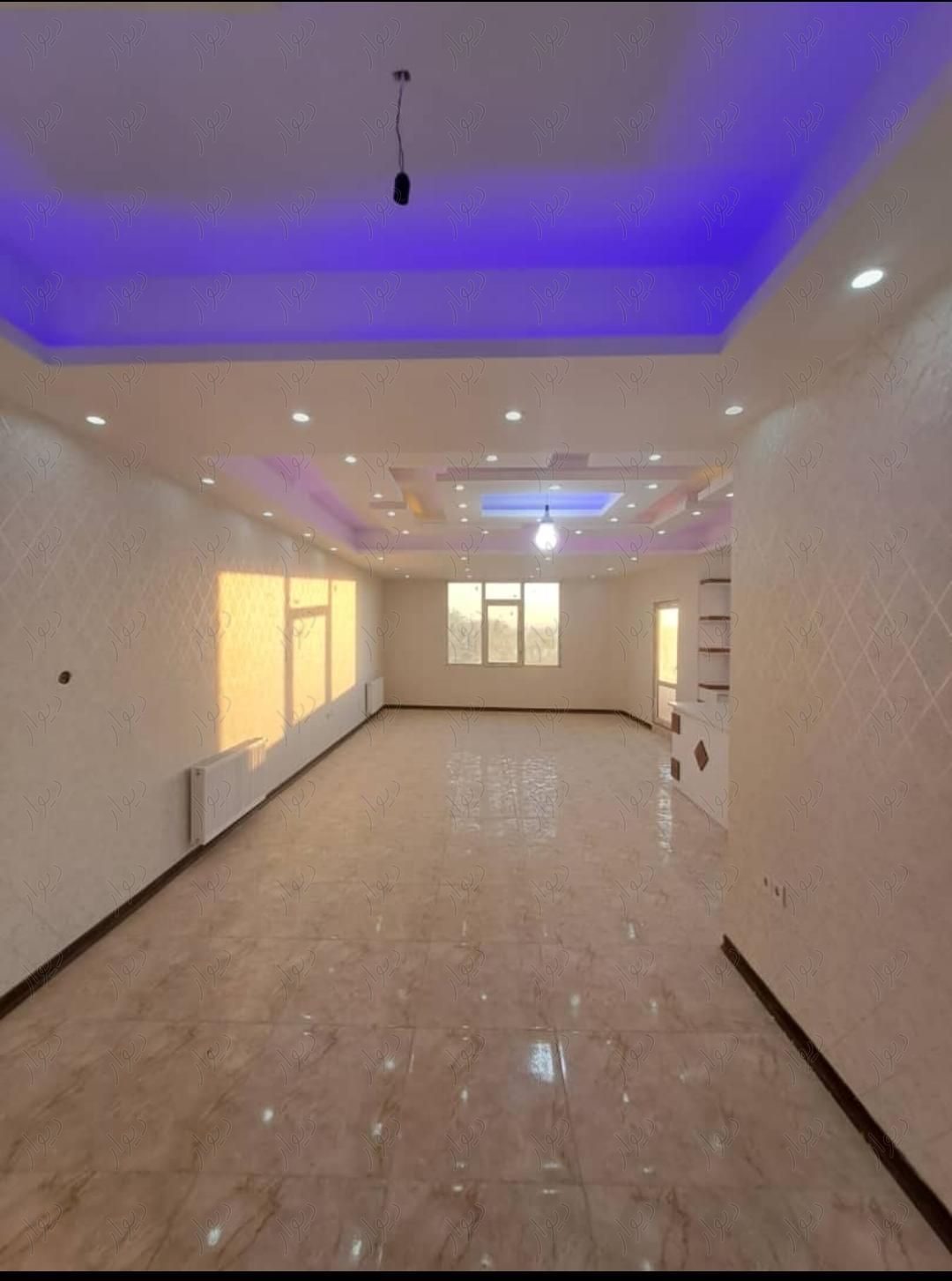 آپارتمان ۷۳ متری غرق نور فروشنده واقعی|فروش آپارتمان|ری, |دیوار