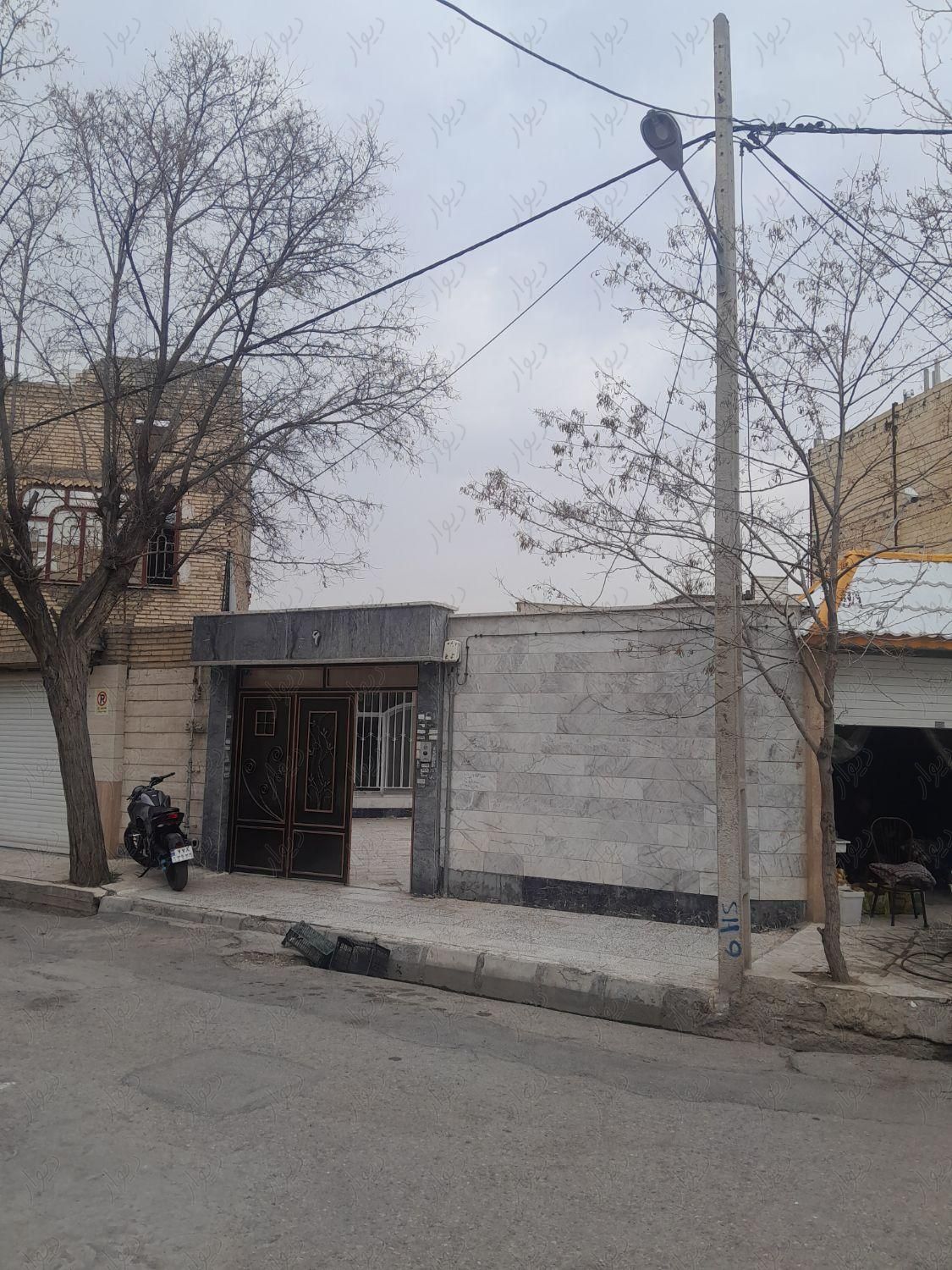 منزل ویلایی .سند ملکی.معاوضه|فروش خانه و ویلا|مشهد, شهید هنرور|دیوار