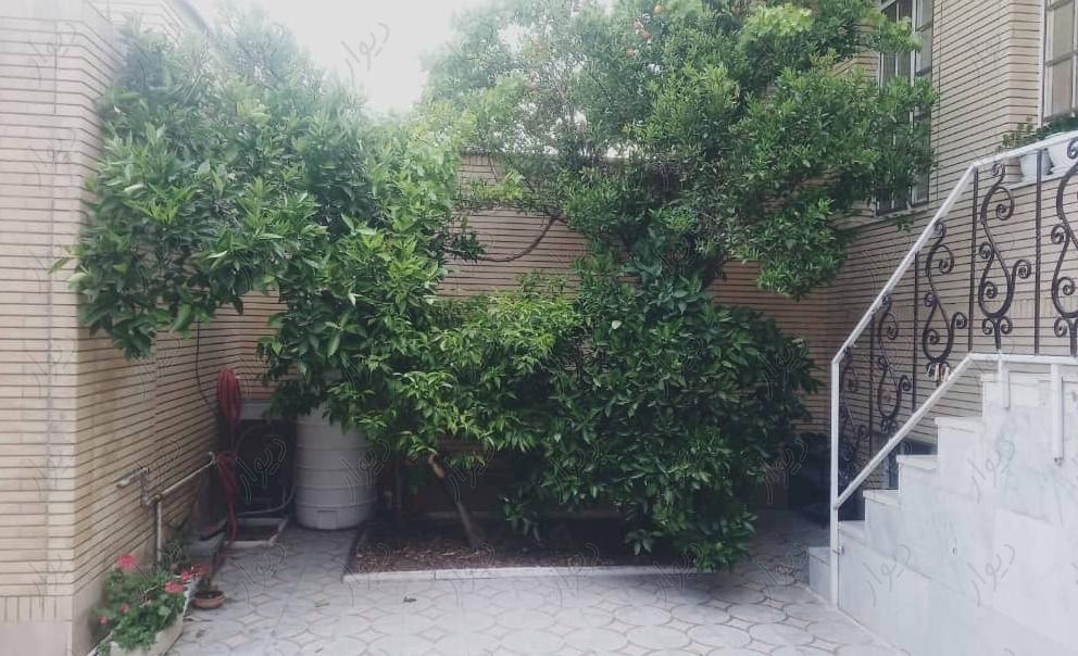 منزل ویلایی دو طبقه دربست بازسازی کامل|اجارهٔ خانه و ویلا|شیراز, اصلاح‌نژاد|دیوار