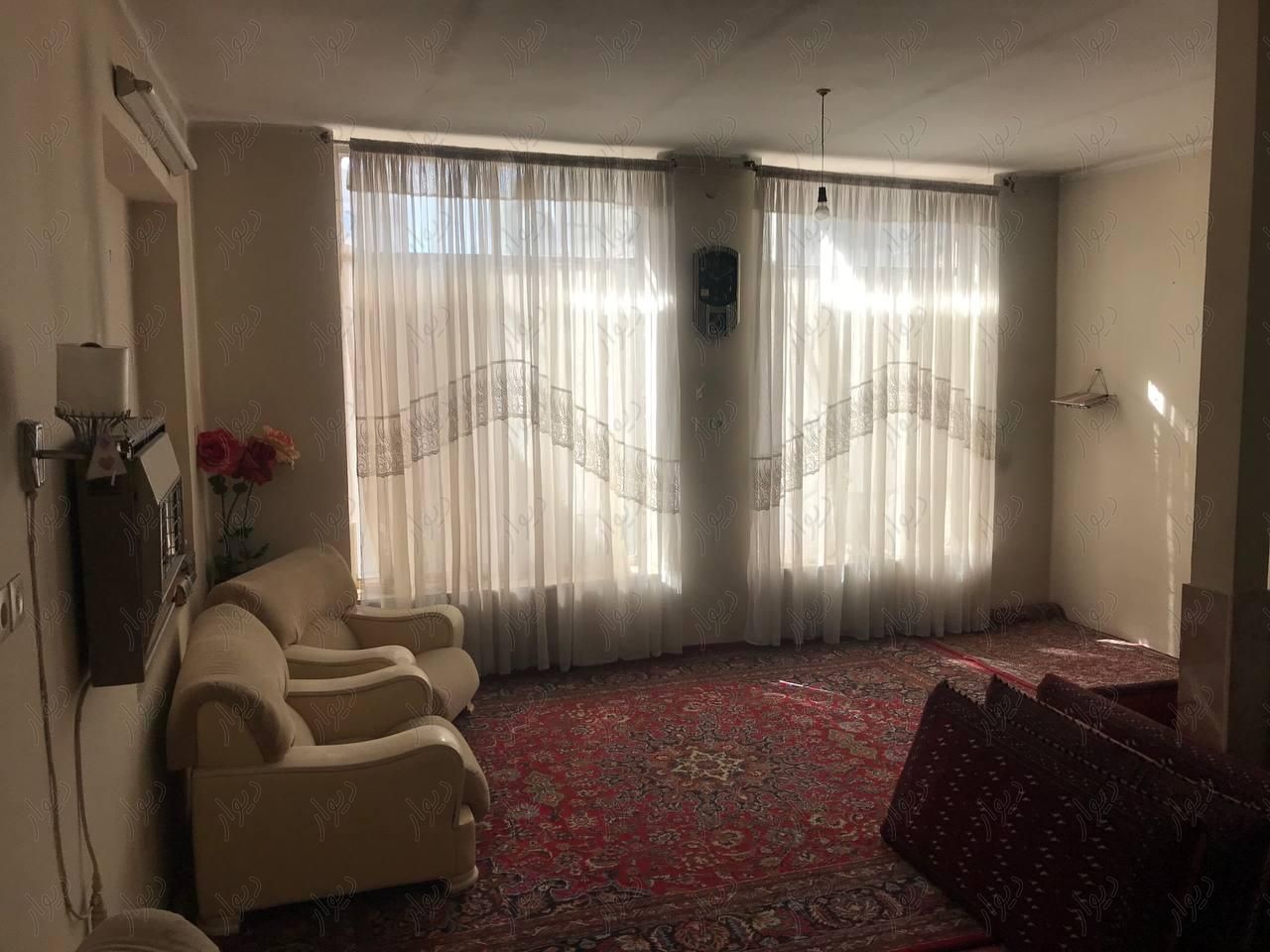 ویلایی سند دار واقع در مسلم جنوبی|فروش خانه و ویلا|مشهد, فاطمیه|دیوار