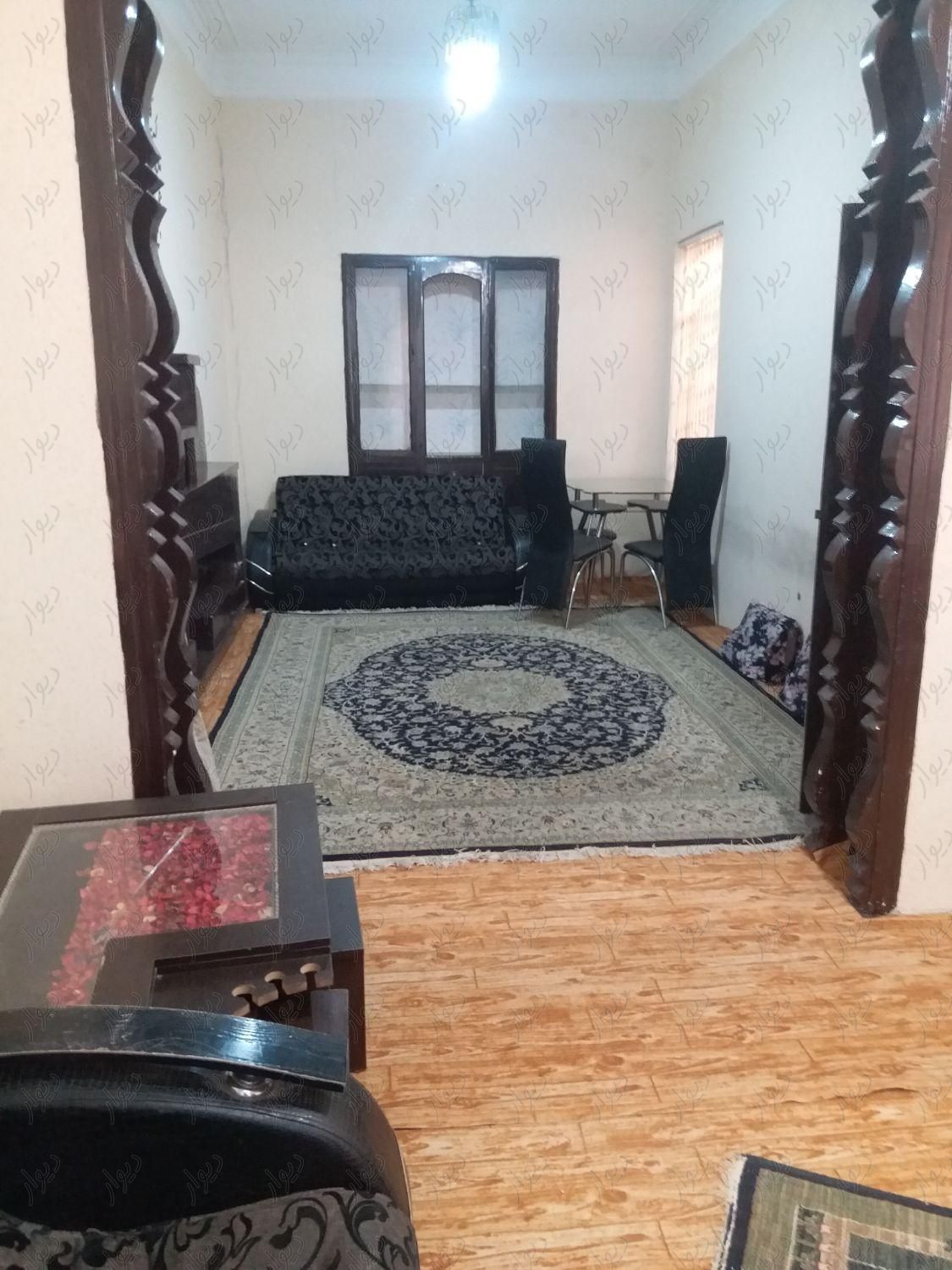 منزل مبله مرکزشهر|اجارهٔ کوتاه مدت آپارتمان و سوئیت|شیراز, وصال|دیوار