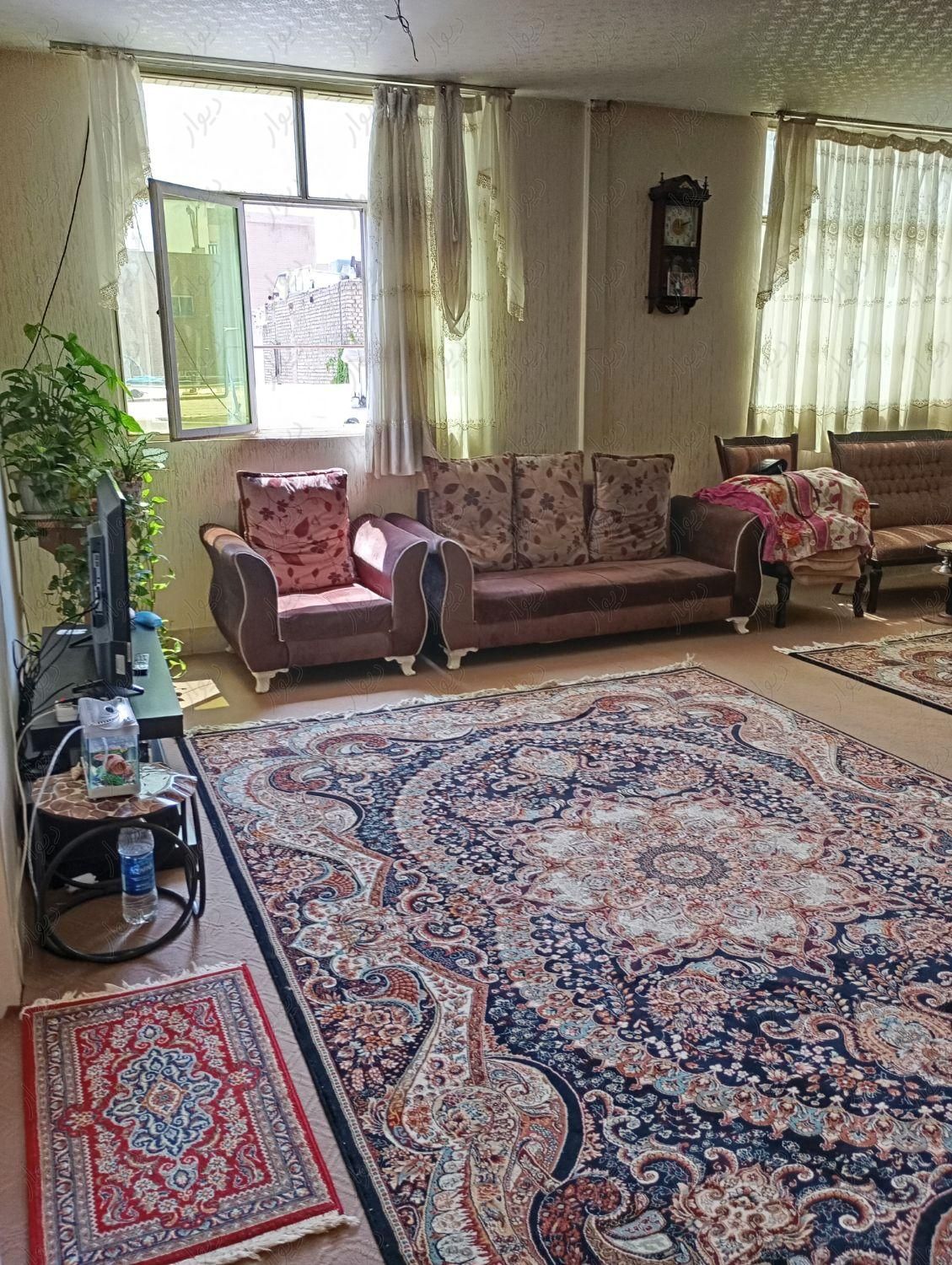 طبقه اول دوخواب راه مجزا|اجارهٔ خانه و ویلا|اصفهان, مدرس|دیوار