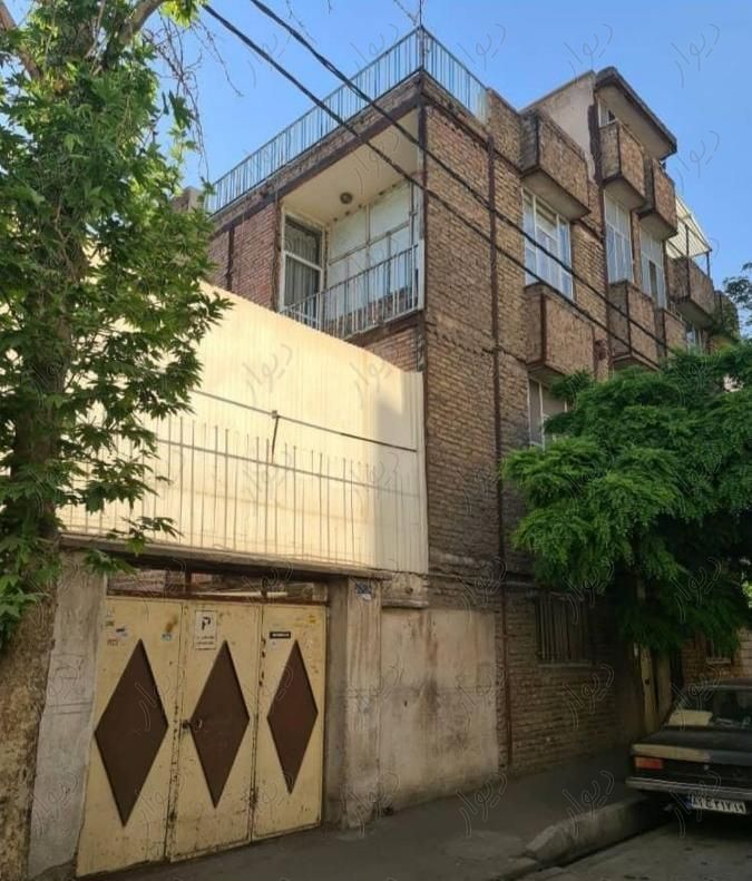 ۴۰ متر کلنگی قفلی/سه طبقه/سکونت معاوضه/فلاح/زرین|فروش خانه و ویلا|تهران, فلاح|دیوار