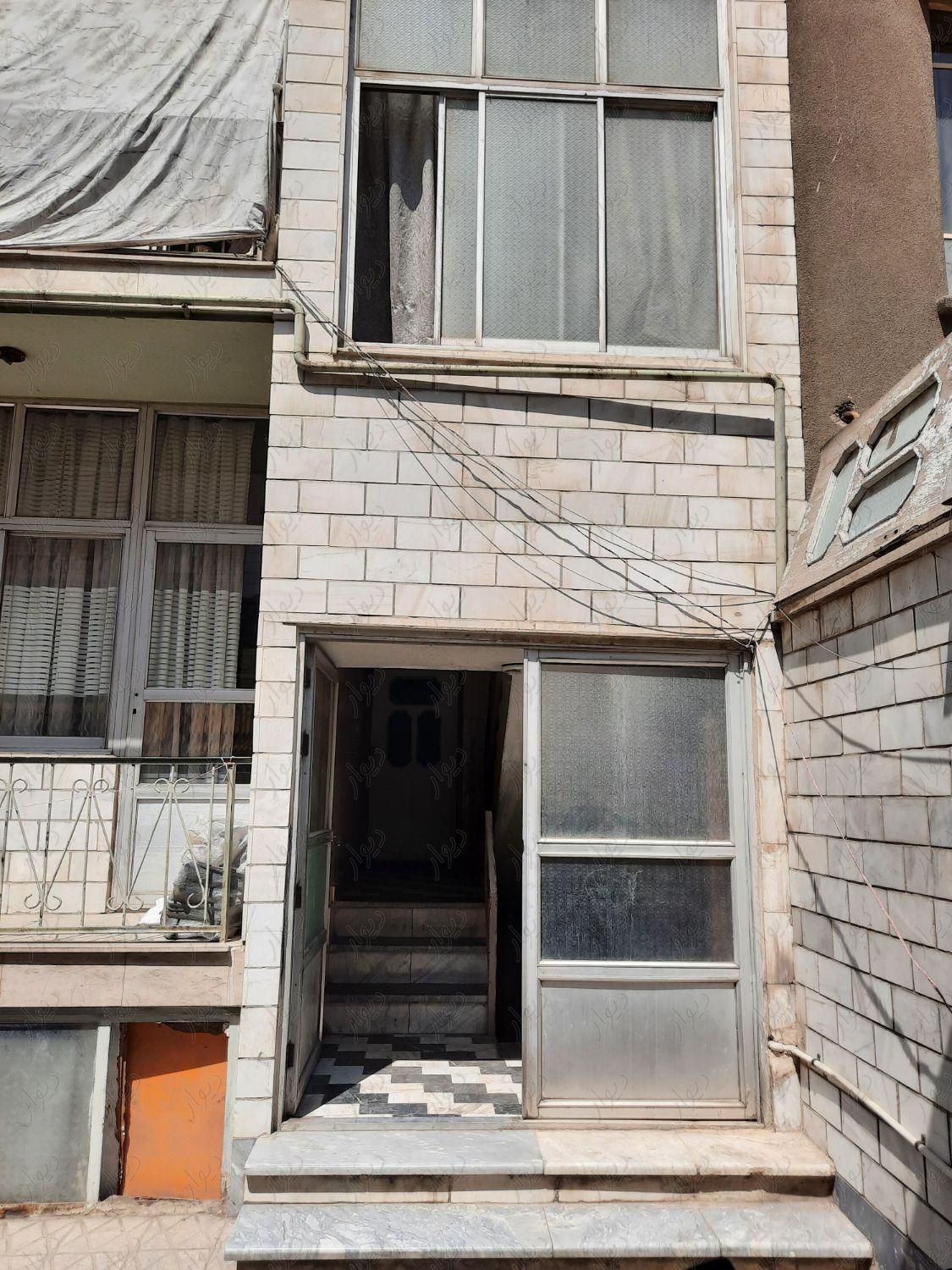 اجاره مسکونی و گارگاه  ۱۵۰ متر دوطبقه|اجارهٔ آپارتمان|تهران, صفائیه (چشمه علی)|دیوار