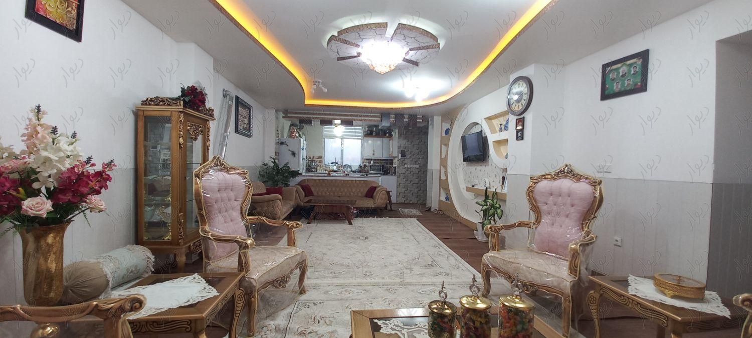 آپارتمان ۱۶۵ متری مرکز امیراباد|فروش آپارتمان|نجف‌آباد, |دیوار