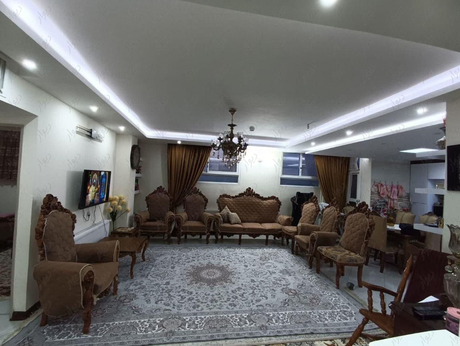 فروش آپارتمان ۹۱متری در خیابان صمدیه لباف کوچه ۳۷|فروش آپارتمان|اصفهان, جاوان بالا|دیوار