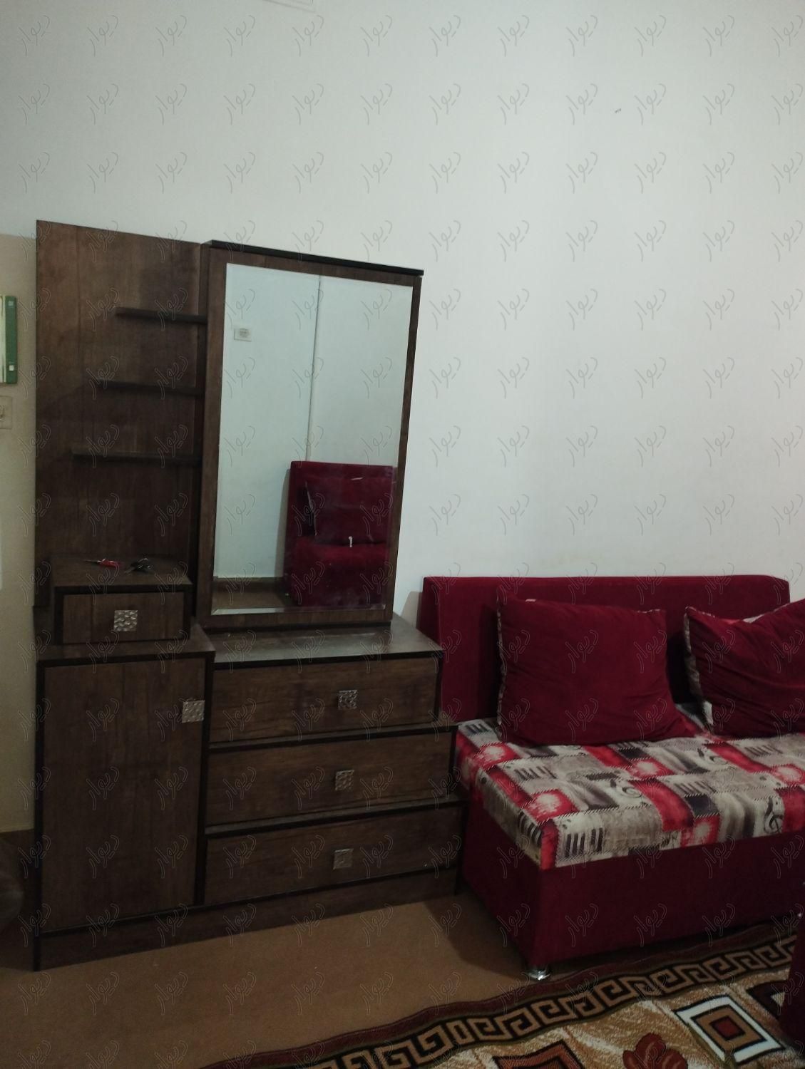 آپارتمان یک خوابه مبله تمیز ضدعفونی شده|اجارهٔ آپارتمان|شیراز, شهرک سراج|دیوار