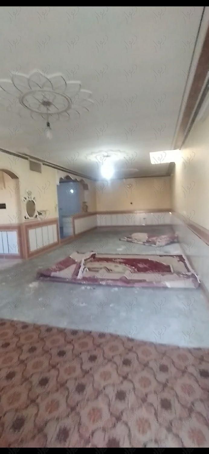 ویلایی طبقه ی  دوم رهن کامل  ۱۹۰|اجارهٔ خانه و ویلا|اصفهان, گز|دیوار