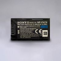 Sony NP-FH70باطری دوربین سونی|دوربین عکاسی و فیلم‌برداری|تهران, سهروردی|دیوار