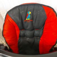صندلی غذا پیرکاردین مشکی قرمز|تخت و صندلی بچه|تهران, ظفر|دیوار