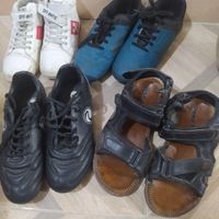 تعدادی کفش پسرانه|کیف، کفش و کمربند|شیراز, ابونصر|دیوار