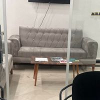 مبل سه نفره چستر و تابلو|مبلمان خانگی و میز عسلی|تهران, پاسداران|دیوار