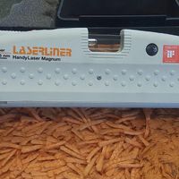 تراز لیزری laserliner ۱۰۰متری|ابزارآلات|تهران, پلیس|دیوار