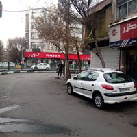مغازه ۳۰ متری عباسی|اجارهٔ مغازه و غرفه|تهران, گمرک|دیوار