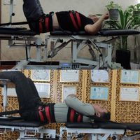 دیسک کمر سیاتیک فیزیوتراپی بادکش زالو درمانی حجامت|خدمات آرایشگری و زیبایی|تهران, پلیس|دیوار