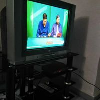تلوزیون ال جی به همراه دستگاه دیجیتال|تلویزیون و پروژکتور|تهران, لویزان|دیوار