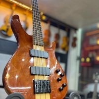 Guitar Bass Yamaha professionalآکبند|گیتار، بیس، امپلیفایر|تهران, افسریه|دیوار