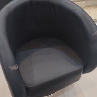 یک عدد صندلی چرم پایه استیل|صندلی و نیمکت|گنبد کاووس, |دیوار