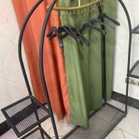 چوب لباسی در فروشگاه مغازه|بندرخت و رخت‌آویز|تهران, شهرک کیانشهر|دیوار
