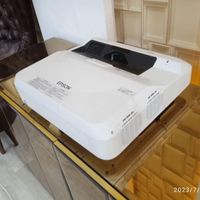 ویدئو پروژکتور epson710u لیزر 2k|تلویزیون و پروژکتور|تهران, ولنجک|دیوار