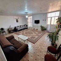 اجاره باغ ویلا مناسب  خانزنیان|اجارهٔ کوتاه‌مدت ویلا و باغ|شیراز, شهرک گلستان|دیوار