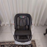 صندلی کودک درحد نو و سالم|تخت و صندلی بچه|تهران, آذری|دیوار