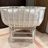 تخت چوبی و گهواره نوزاد|تخت و صندلی بچه|تهران, شهرآرا|دیوار