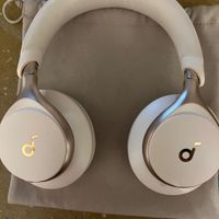 هدفون انکر کرم رنگ soundcore|پخش‌کننده همراه|تهران, سعادت‌آباد|دیوار