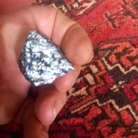 یک عدد سنگ الماس خام یا هر اسم دیگه به فروش می‌رسد|بدلیجات|تهران, شهید آوینی|دیوار
